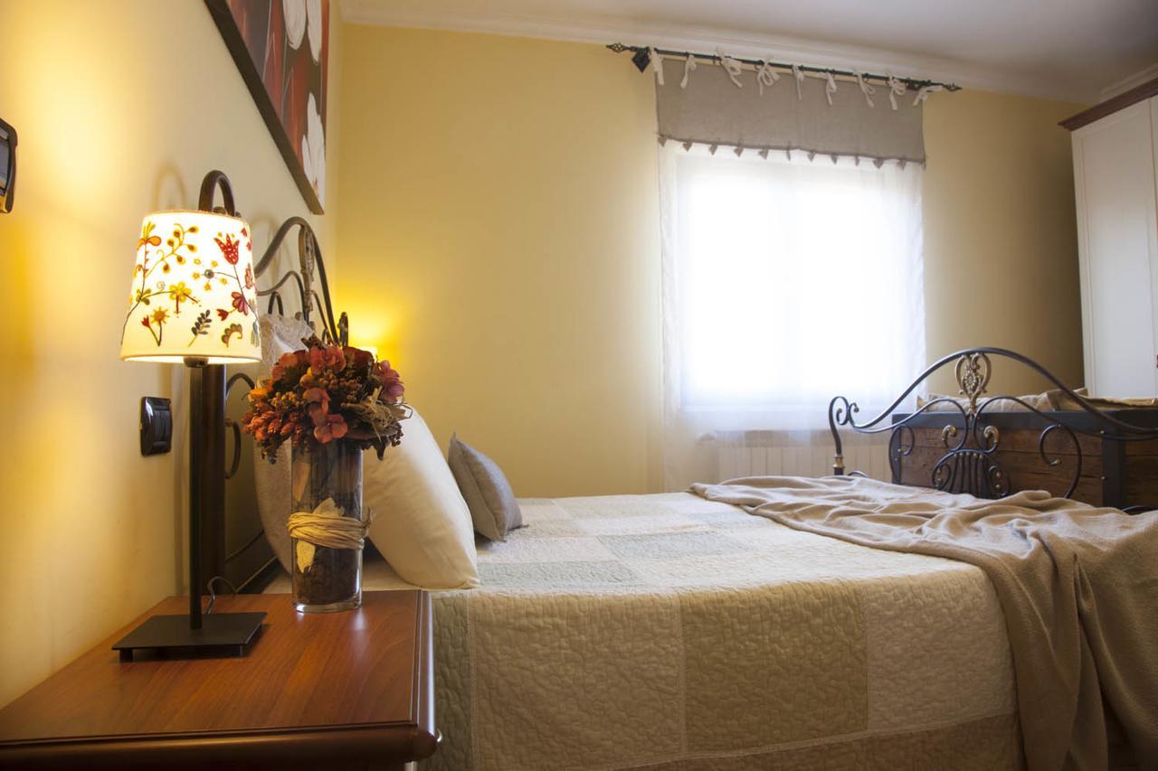 Ponte Ufita Country House Hotel Frigento Kültér fotó